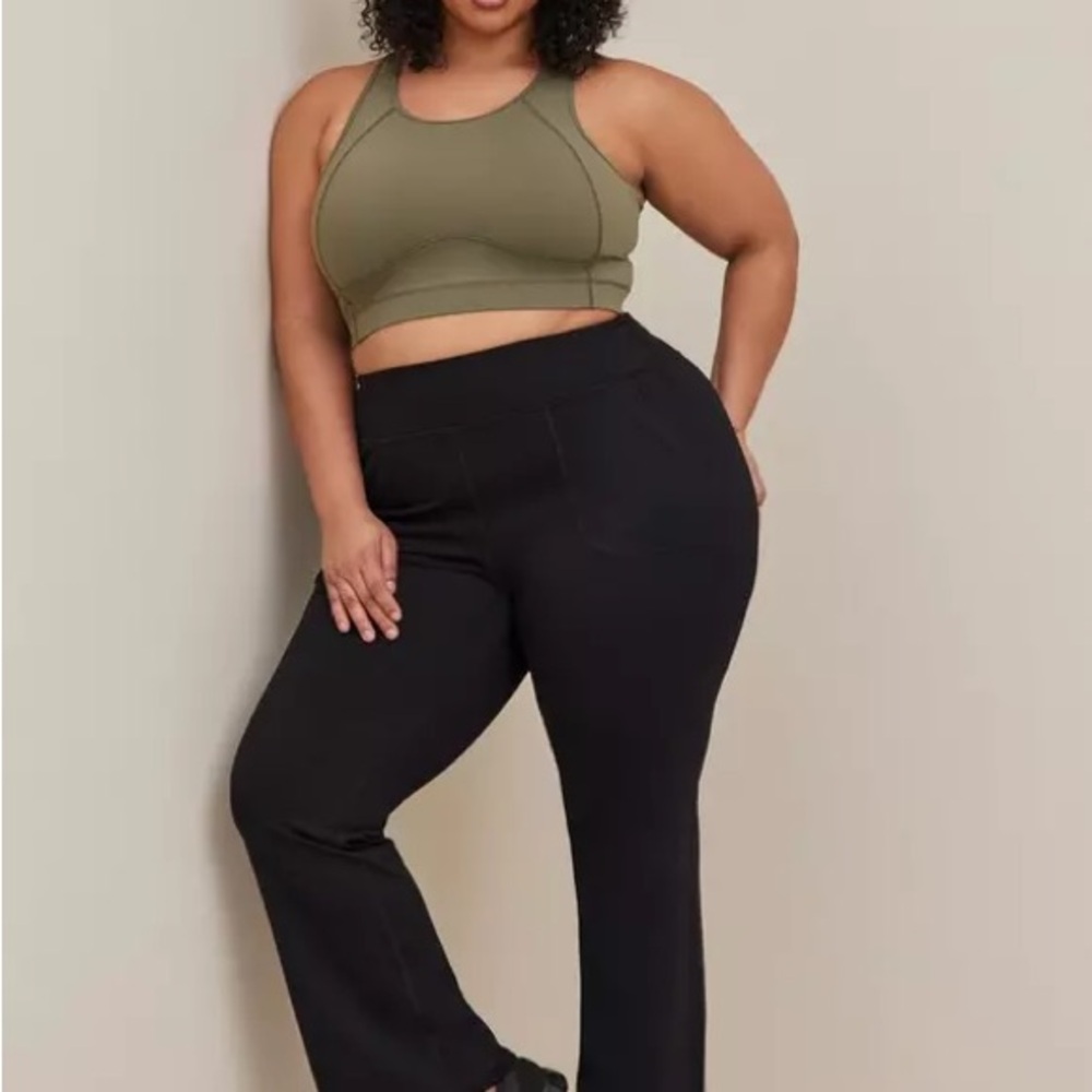 Black Women's Pants